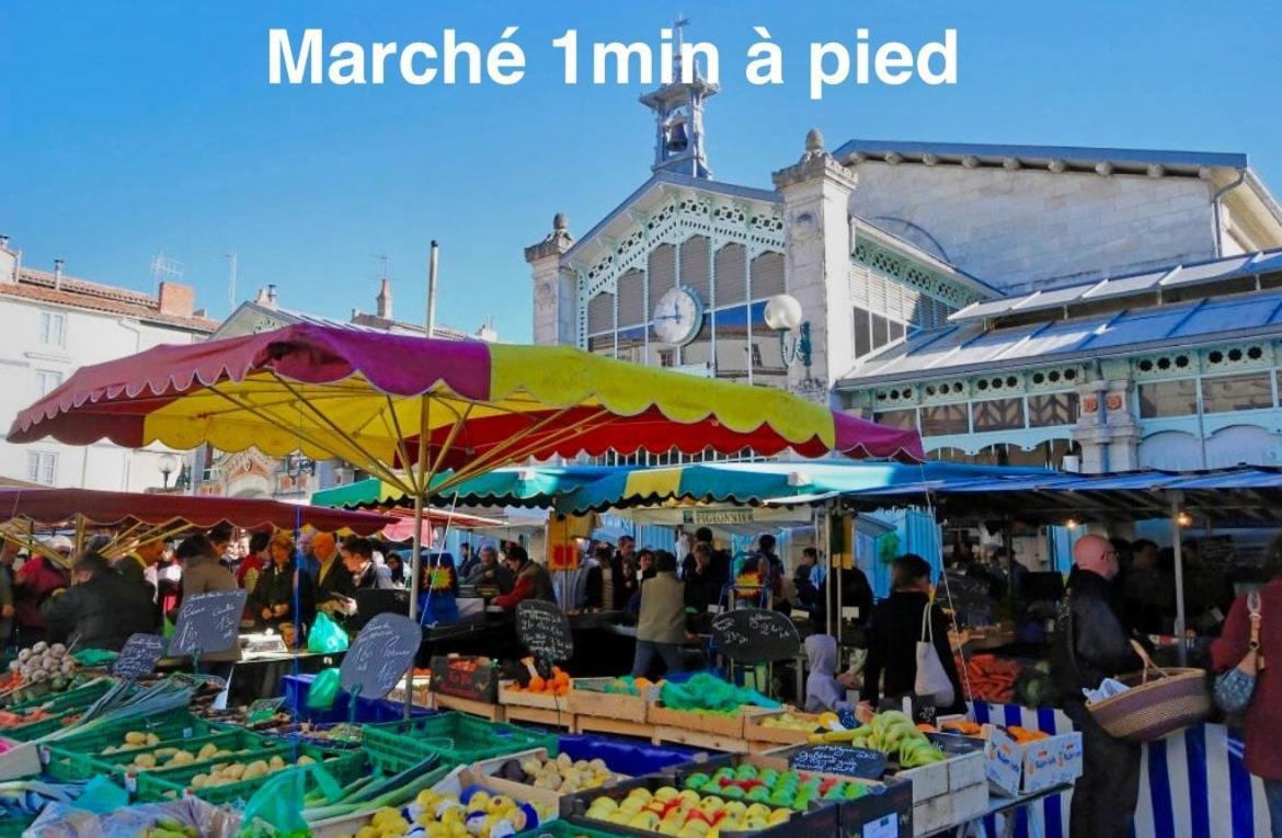Ferienwohnung Escapade Vintage Avec Terrasse En Centre Historique La Rochelle  Exterior foto